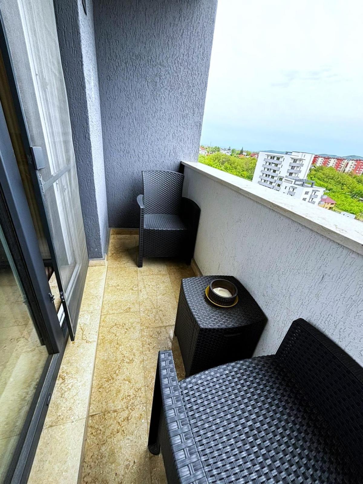 Appartement Sky View - Free Parking à Iasi Extérieur photo