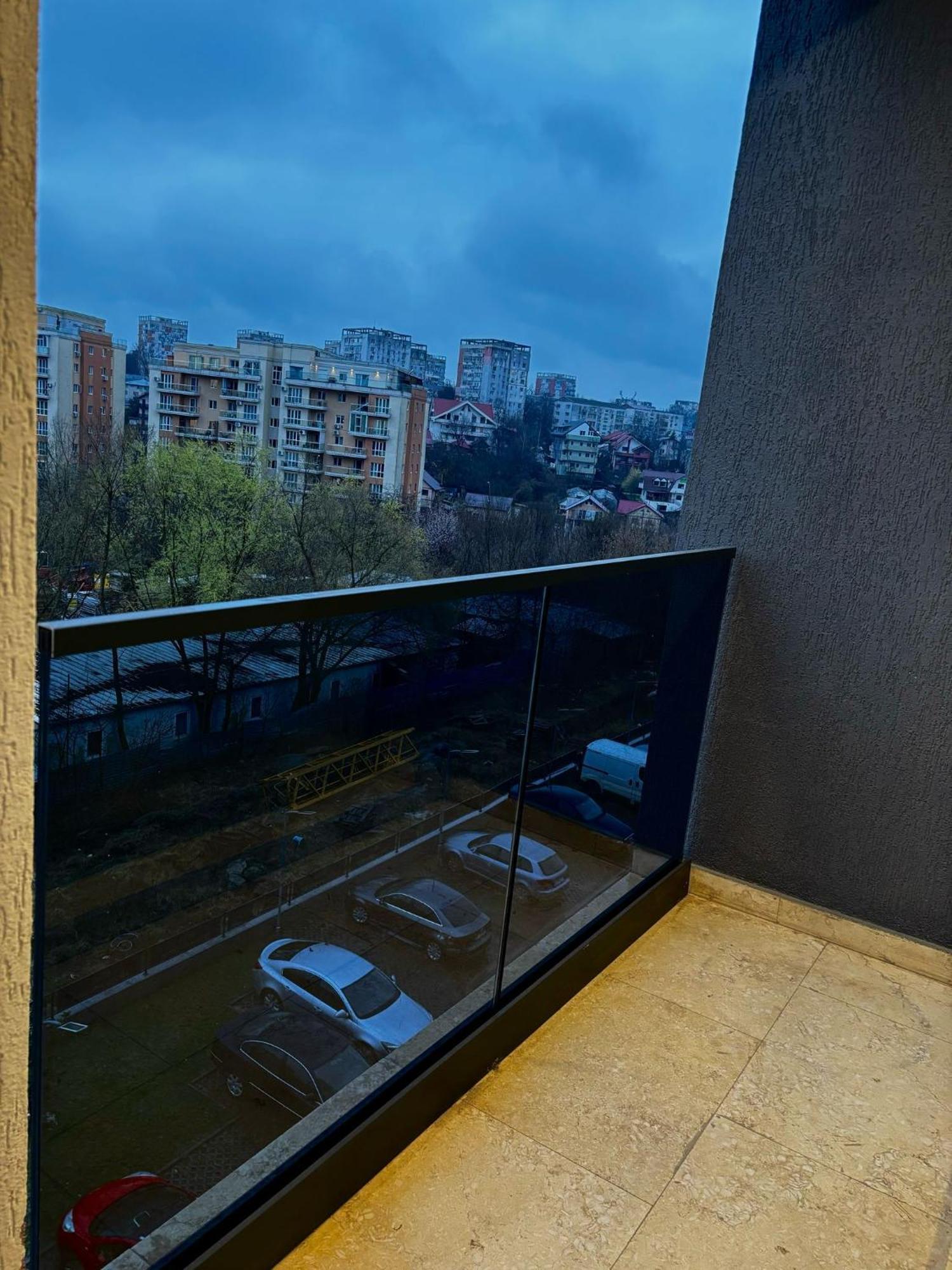 Appartement Sky View - Free Parking à Iasi Extérieur photo